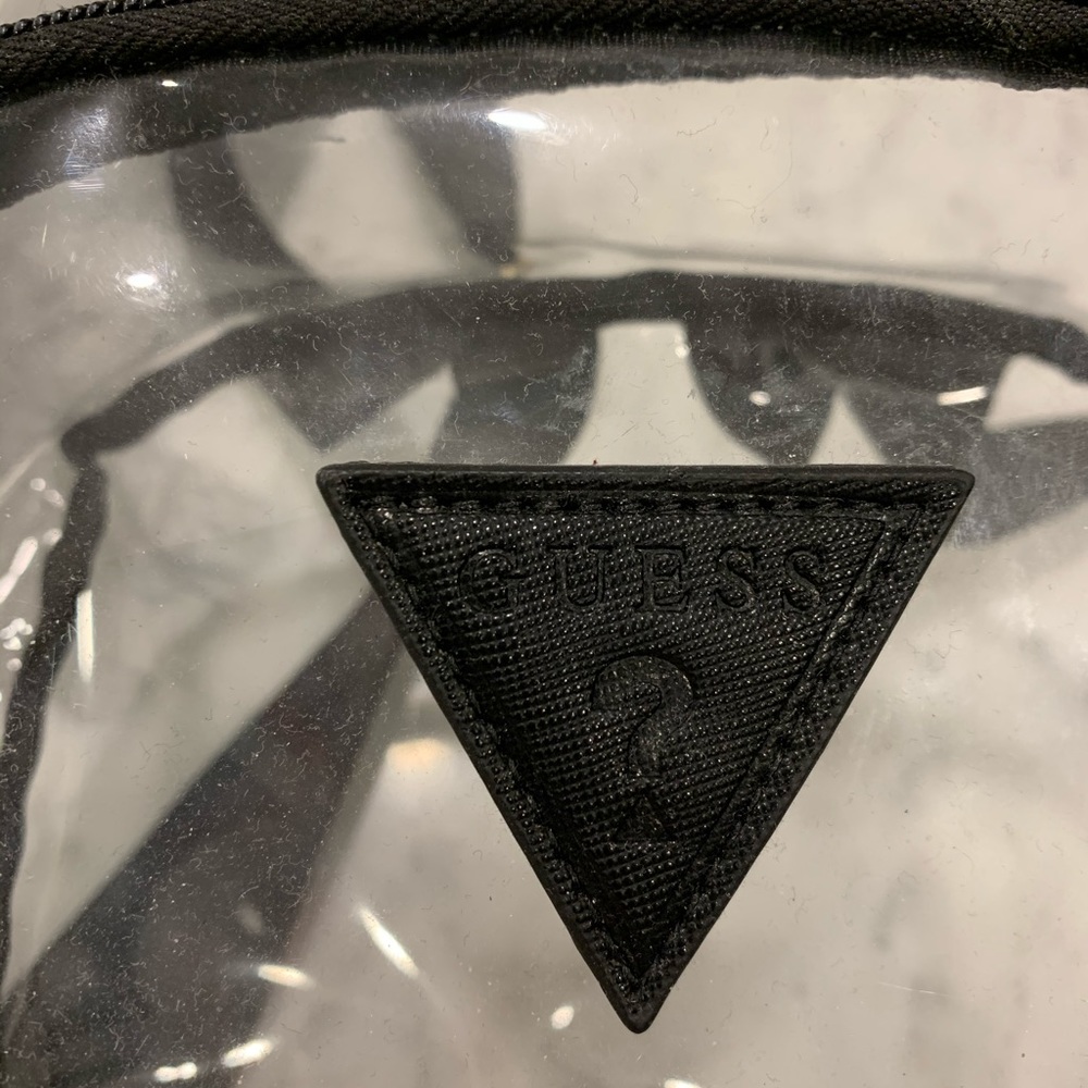 Guess backpack - Picture 2 of 3